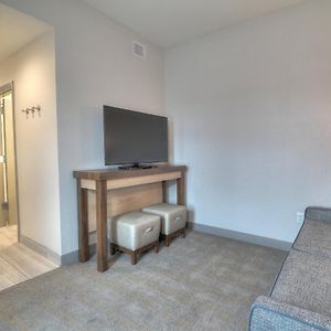 Queen Room Two Double Beds Communications Mobility Accessible Shower